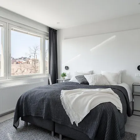 Floor Luxury - 2br Scandi In Center
